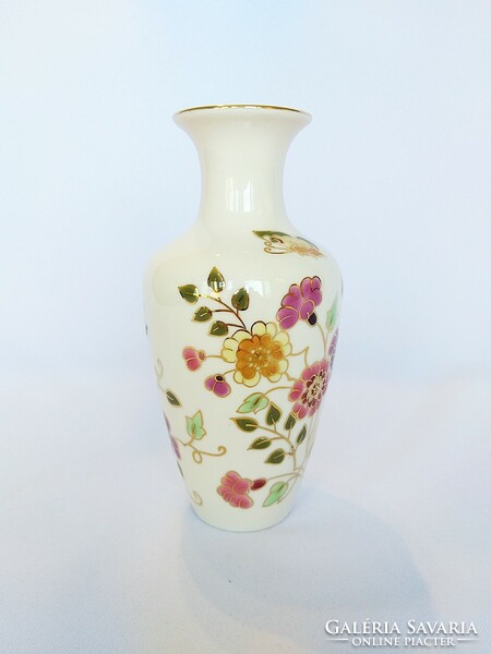 Hand-painted butterfly vase by Zsolnay. Flawless! (No.: 23/152.)