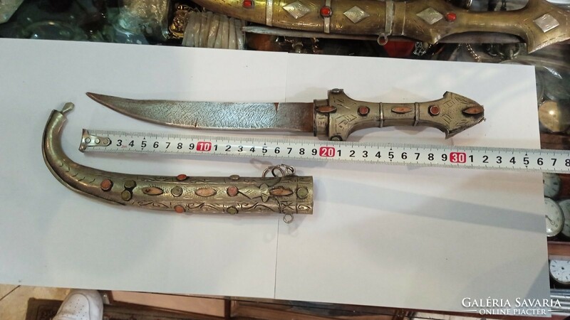 XIX. Century distortion, Middle Eastern, 32 cm long.