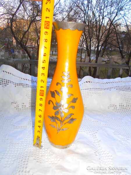 Zománc  váza ezüstözött díszítéssel  21  cm