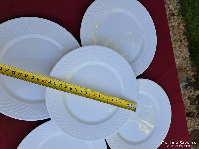 Gyönyörű használható  6 db fehér süteményes sütis  tányérok  tányér nosztalgia