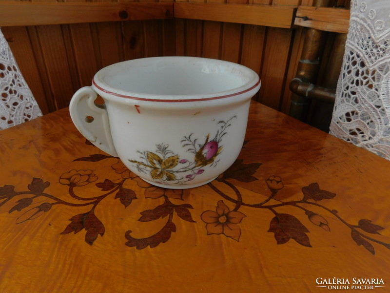Antique coma cup, sides and bottom with the same floral pattern