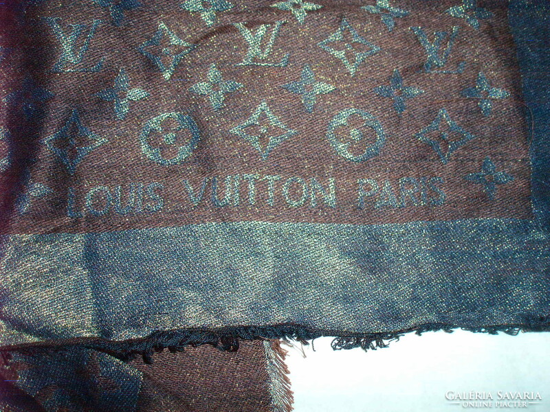 Vintage louis vuitton large women's scarf