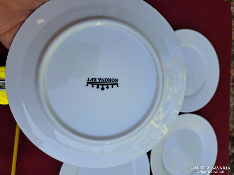 Beautiful usable 6 pcs white cake cookie plates plate nostalgia
