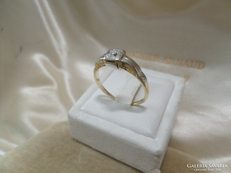 Art deco antique gold brilled solitaire ring