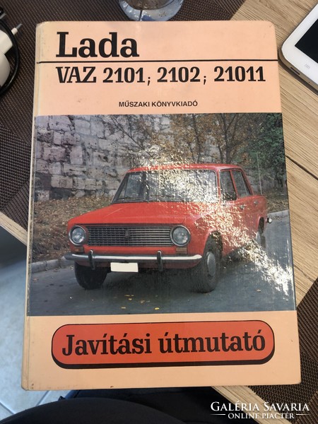 Lada2101,2102  javítási kézikönyv.