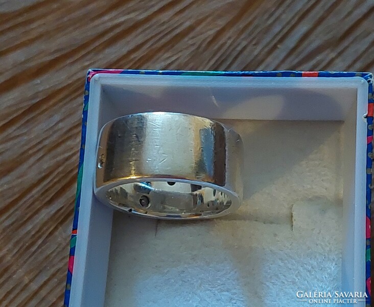 Esprit wide silver ring with zirconia stones