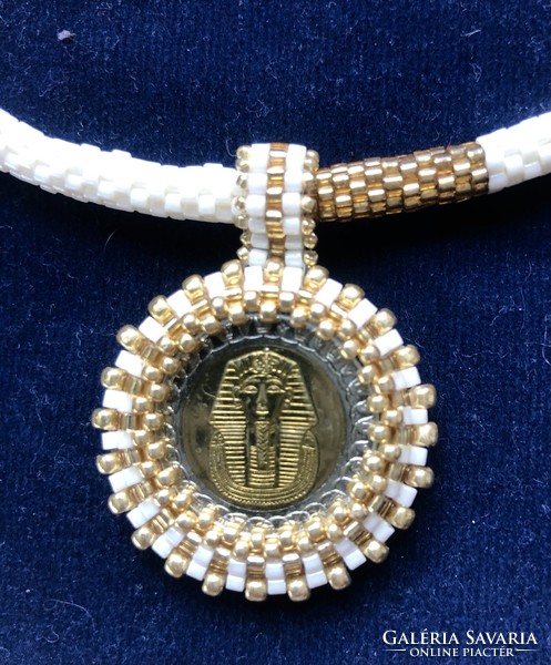 Pearl necklaces with Egyptian coins