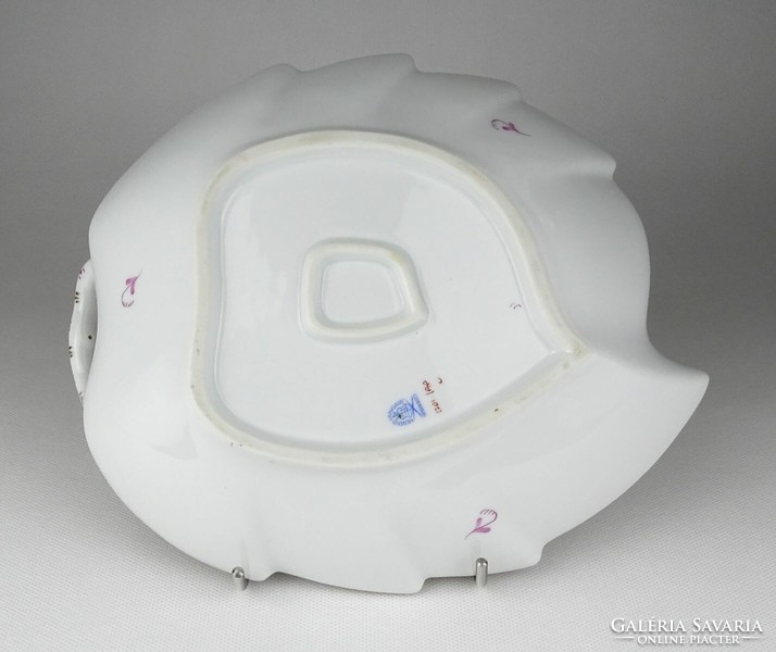 1L637 Herend leaf-shaped porcelain serving bowl with purple Appony pattern