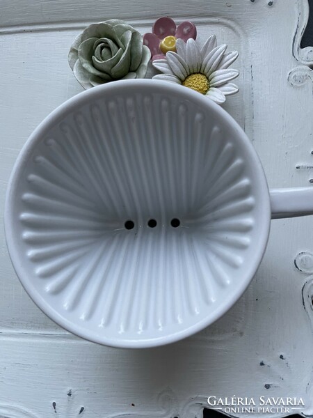 Melitta kisebb méretű porcelán kávé filter