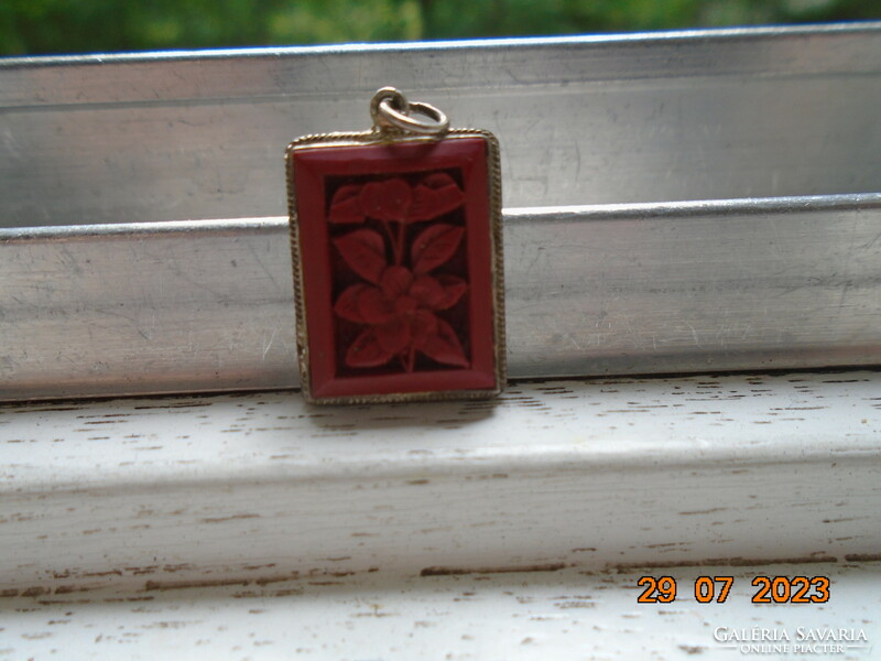 Intaglio antique carved flower cinnabar pendant in sterling silver socket