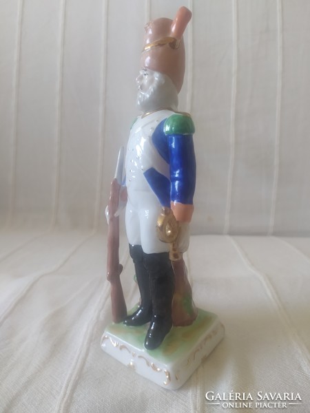 NÉMET PORCELÁN KATONA FIGURA SZÉP FESTÉSŰ, HIBÁTLAN, JELZETT, 20  CM