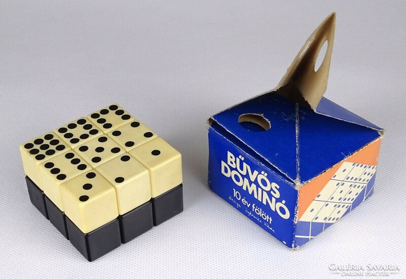 1N769 Eredeti Bűvös Domino kocka dobozában