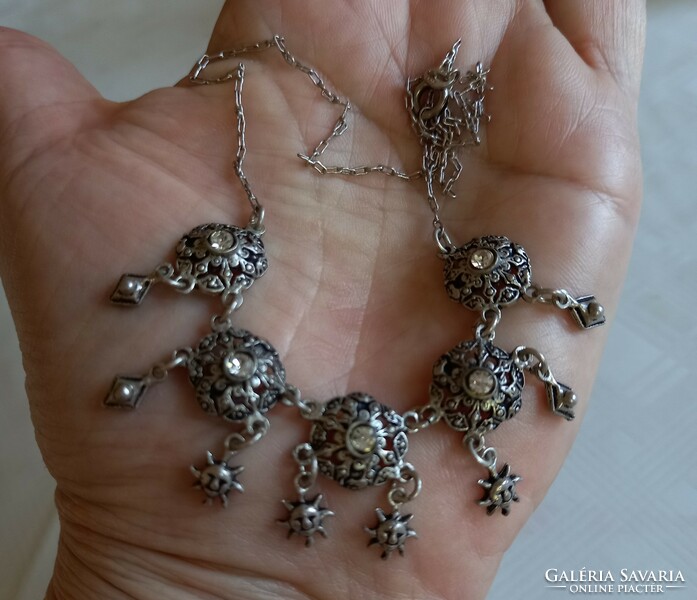 Antique Gyonyoru 925 sterling silver necklace