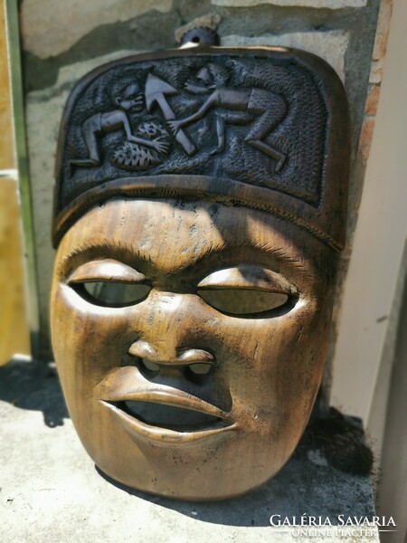 African wall mask