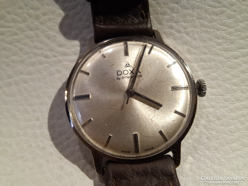 Original doxa synchron watch