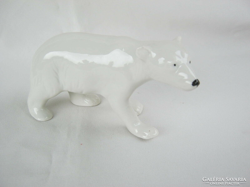 Porcelain polar bear