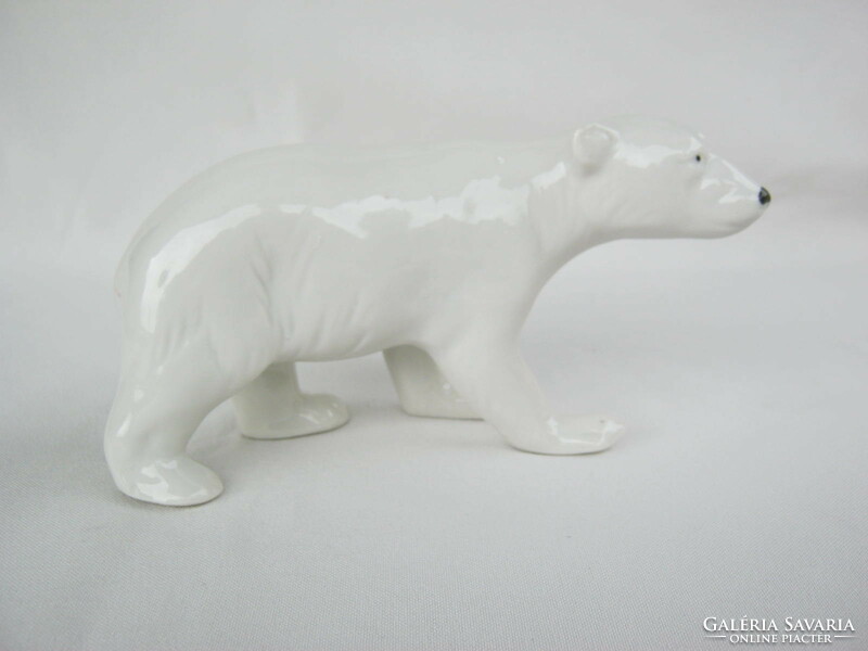 Porcelain polar bear