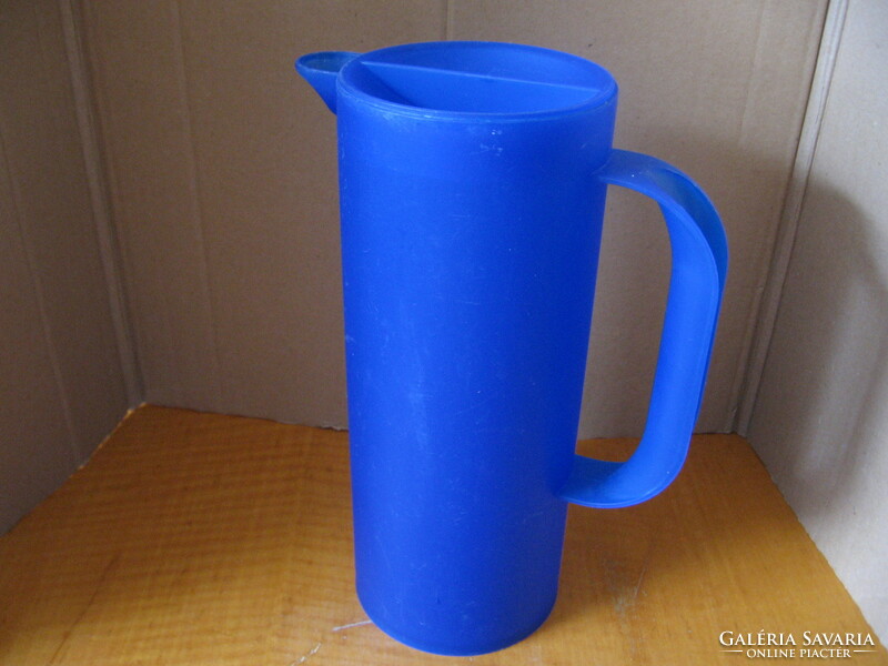 Retro blue design plastic jug