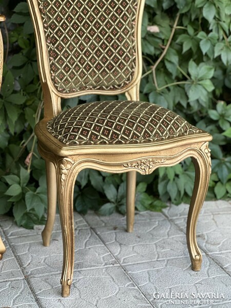 Aranyozott felújított neobarokk stílusú kárpitos szék