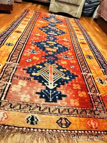 Usak, Turkish antique about 100 years old! 115 X 240 cm