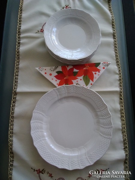 White Herend cake-sandwich set with intaglio and shape number.