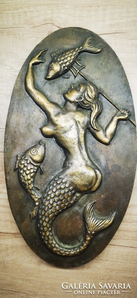 Bronze mermaid wall decoration..... This is really bronze