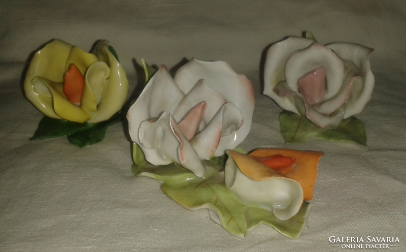Aquincum hand-painted porcelain roses 3 pcs