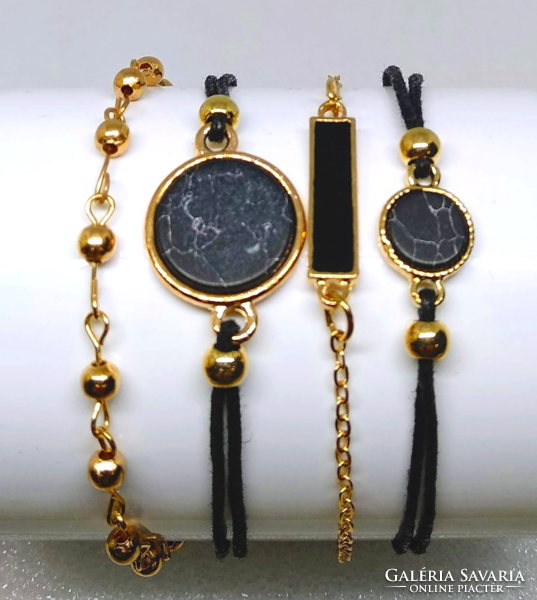Black bracelet set with watch 82