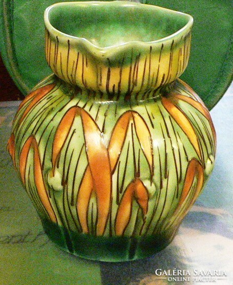 Royal cauldon ceramic jug
