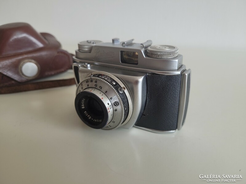 Old retro beier junior camera with case mid century