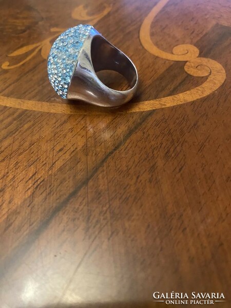 Silver ring with swarovski stones