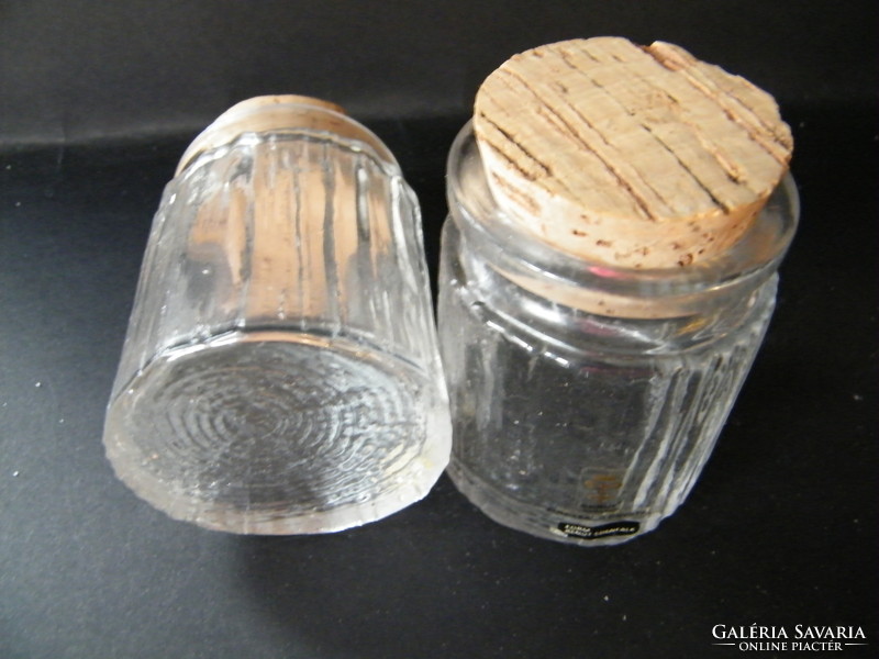 Vintage Swedish skruf (bengt edenfalk design) crystal spice jars 2 pcs