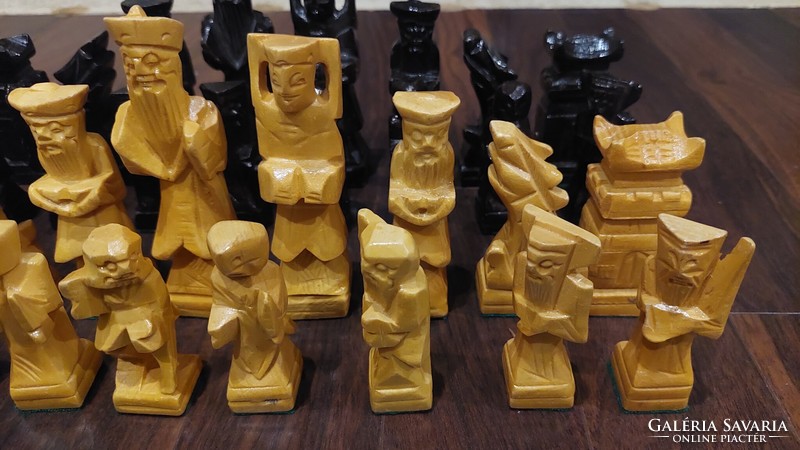 Oriental chess set