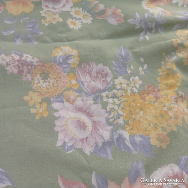 Romantikus virágos mintájú textil anyag, méterárú. 310 x 150 cm
