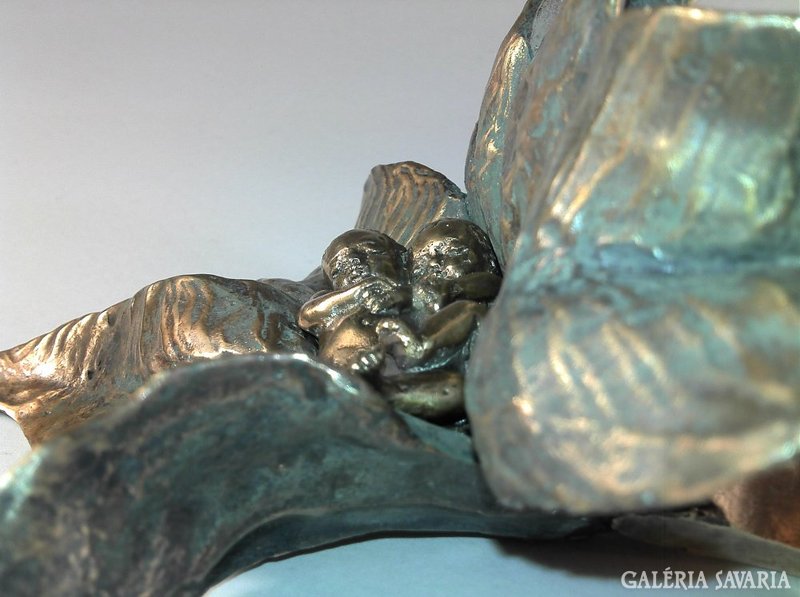 Lily twins bronze statue