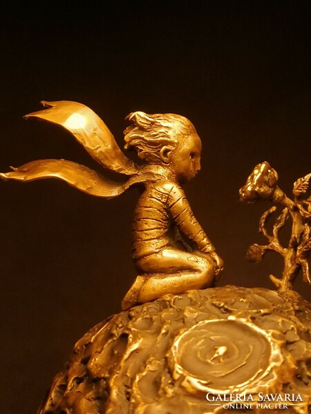 Little Prince and the Rose bronze statue