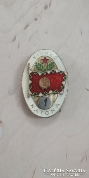 Excellent soldier badge
