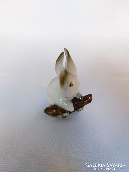 Zsolnay hand-painted rabbit with a branch (no.: 23/168.)