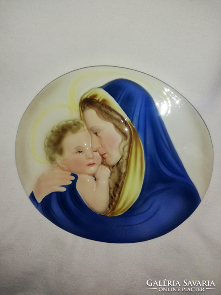 Mária a kisdeddel, Keramos porcelán falikerámia