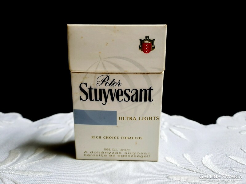Peter stuyvesant cigarette presentation product! Very rare!
