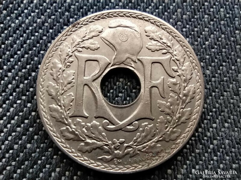 Third Republic of France 10 centimes 1939 (id29141)