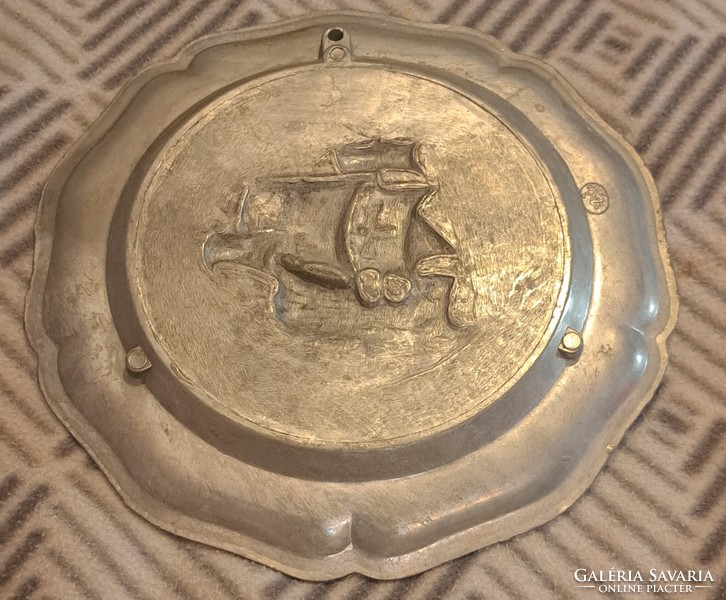 Old pewter plate, sailing ship wall plate (m4113)