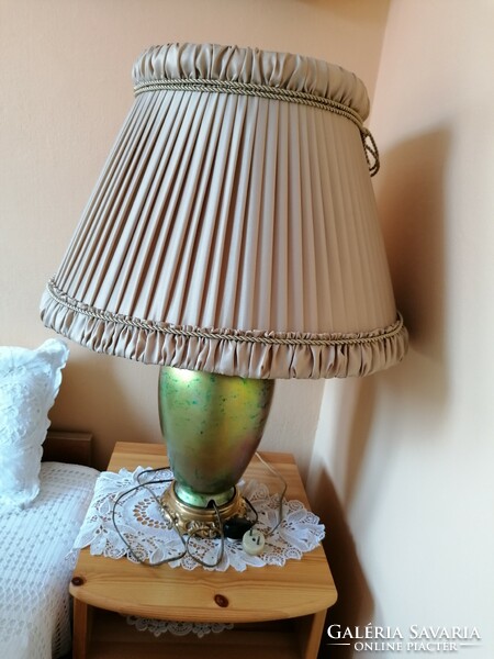 Antique, labrador-patterned, eosin, large-sized bedside lamp is a rarity!