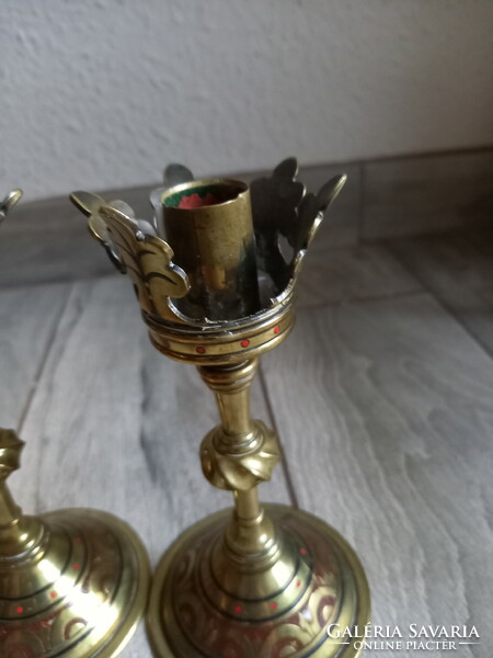 Pair of old copper candle holders with crowns (17x9 cm)