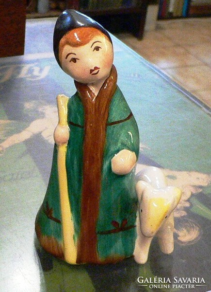 Bodrogkeresztúri pásztor kerámia figura