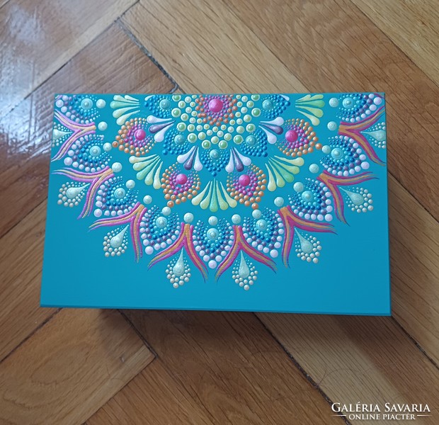 ÚJ! Türkiz fa doboz ékszerdoboz mandala díszítéssel, hippi stílusú csakra színekkel, kézzel festett