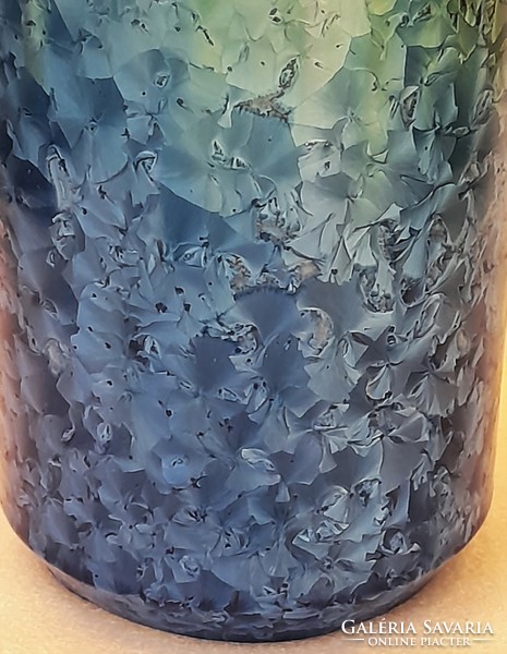 Jelzett kristálymázas kerámia váza