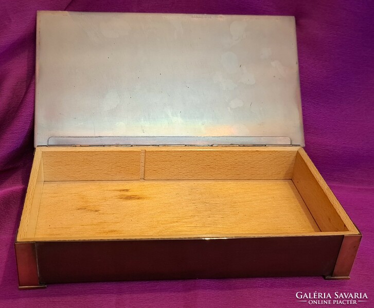 Réz doboz, régi iparművész doboz (L4101)
