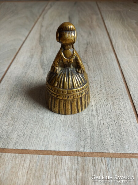 Beautiful antique copper lady's bell (8x5 cm)