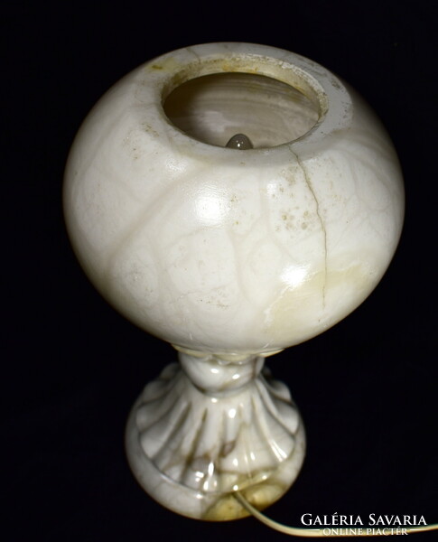 Decorative and very heavy marble stone lamp!